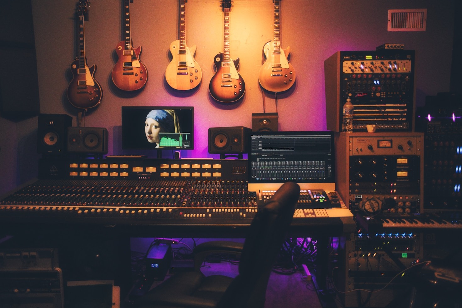 How Canadian Musicians Can Maximize Their Reach